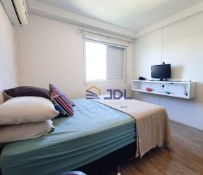 Apartamento no Bairro Vila Nova em Blumenau com 3 Dormitórios (1 suíte) e 119 m² - AP1208