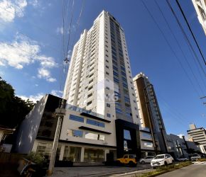 Apartamento no Bairro Vila Nova em Blumenau com 2 Dormitórios (2 suítes) e 216.01 m² - 3290607