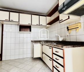 Apartamento no Bairro Vila Nova em Blumenau com 2 Dormitórios (1 suíte) e 80 m² - 6160590