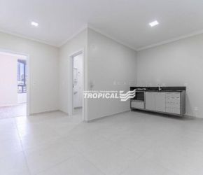 Apartamento no Bairro Vila Nova em Blumenau com 1 Dormitórios e 45 m² - AP3510