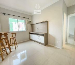Apartamento no Bairro Vila Nova em Blumenau com 1 Dormitórios e 47 m² - 8238