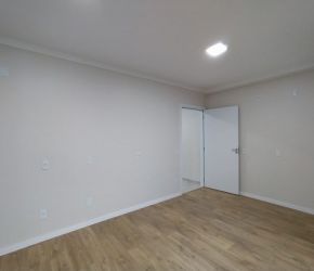 Apartamento no Bairro Vila Nova em Blumenau com 1 Dormitórios e 50 m² - 4112214