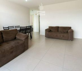 Apartamento no Bairro Vila Nova em Blumenau com 3 Dormitórios (1 suíte) e 92 m² - 8879