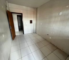 Apartamento no Bairro Vila Nova em Blumenau com 2 Dormitórios e 81 m² - 3323