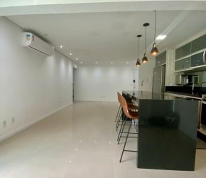 Apartamento no Bairro Vila Nova em Blumenau com 3 Dormitórios (3 suítes) e 100 m² - 3342266