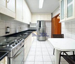 Apartamento no Bairro Vila Nova em Blumenau com 2 Dormitórios (1 suíte) e 81 m² - AP1638