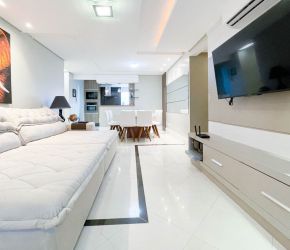 Apartamento no Bairro Vila Nova em Blumenau com 3 Dormitórios (1 suíte) e 97 m² - 2019