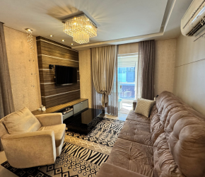 Apartamento no Bairro Vila Nova em Blumenau com 3 Dormitórios (3 suítes) e 139 m² - APTO0012