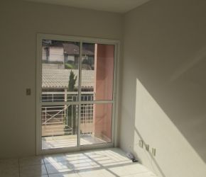 Apartamento no Bairro Vila Nova em Blumenau com 2 Dormitórios e 60 m² - 3310995