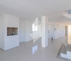 Apartamento no Bairro Vila Nova em Blumenau com 4 Dormitórios (4 suítes) e 327 m² - 2995