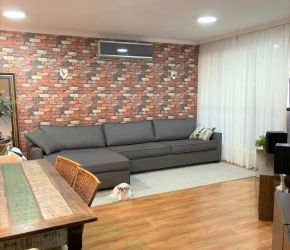 Apartamento no Bairro Vila Nova em Blumenau com 3 Dormitórios (1 suíte) e 128 m² - 3213