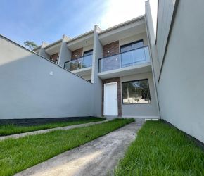 Casa no Bairro Água Verde em Blumenau com 2 Dormitórios e 76 m² - 7023402