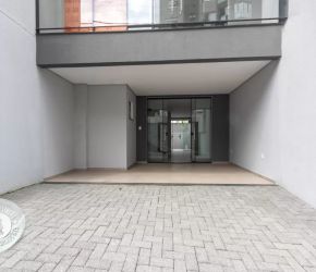 Casa no Bairro Água Verde em Blumenau com 3 Dormitórios (1 suíte) e 140 m² - 2268