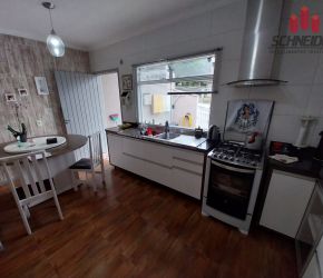Casa no Bairro Água Verde em Blumenau com 3 Dormitórios (1 suíte) e 112 m² - 4309
