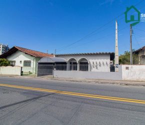 Casa no Bairro Escola Agrícola em Blumenau com 3 Dormitórios (1 suíte) e 189 m² - CA1312