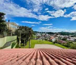 Casa no Bairro Escola Agrícola em Blumenau com 5 Dormitórios (5 suítes) e 768 m² - CA0552