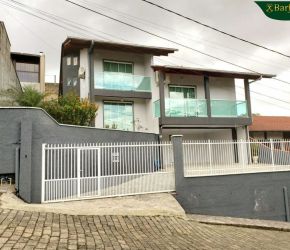 Casa no Bairro Fortaleza em Blumenau com 3 Dormitórios (2 suítes) e 238 m² - 3823316-V