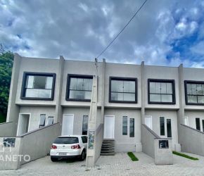 Casa no Bairro Fortaleza em Blumenau com 2 Dormitórios (2 suítes) e 68.85 m² - 6841532