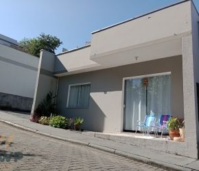 Casa no Bairro Fortaleza Alta em Blumenau com 2 Dormitórios e 60.52 m² - 4651659