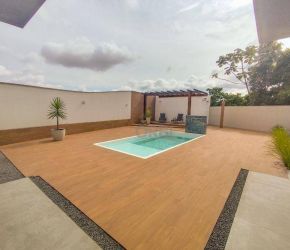 Casa no Bairro Fortaleza Alta em Blumenau com 3 Dormitórios (1 suíte) e 400 m² - CA0698