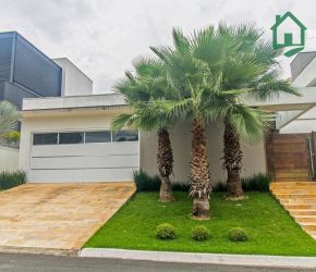 Casa no Bairro Itoupava Central em Blumenau com 4 Dormitórios (2 suítes) e 374 m² - CA1236