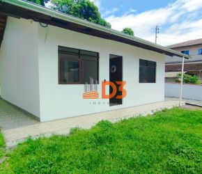 Casa no Bairro Itoupava Central em Blumenau com 2 Dormitórios e 55 m² - 2619
