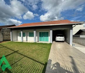 Casa no Bairro Itoupava Norte em Blumenau com 3 Dormitórios e 138 m² - 1336009