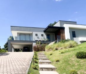 Casa no Bairro Itoupava Seca em Blumenau com 5 Dormitórios (5 suítes) e 658 m² - 3824