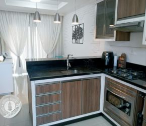 Casa no Bairro Nova Esperança em Blumenau com 2 Dormitórios - 1479
