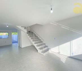 Casa no Bairro Passo Manso em Blumenau com 2 Dormitórios e 84 m² - 6003624