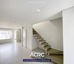 Casa no Bairro Ponta Aguda em Blumenau com 2 Dormitórios (2 suítes) e 79 m² - CA02319V