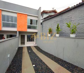 Casa no Bairro Ponta Aguda em Blumenau com 2 Dormitórios (2 suítes) e 84 m² - 0546