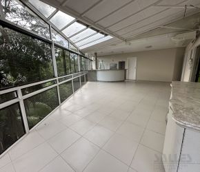 Casa no Bairro Ponta Aguda em Blumenau com 5 Dormitórios (3 suítes) e 710 m² - 3690543-L