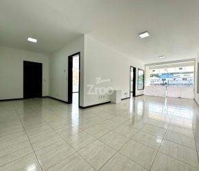 Casa no Bairro Ponta Aguda em Blumenau com 300 m² - 5064056