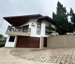 Casa no Bairro Ponta Aguda em Blumenau com 3 Dormitórios (1 suíte) e 200 m² - 5064169