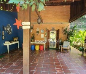 Casa no Bairro Ribeirão Fresco em Blumenau com 4 Dormitórios e 258 m² - CA1914