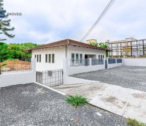 Casa no Bairro Salto Norte em Blumenau com 200 m² - CA1768