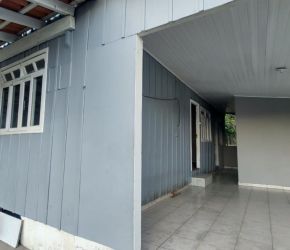 Casa no Bairro Salto Norte em Blumenau com 2 Dormitórios e 80 m² - 3490867