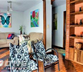 Casa no Bairro Salto Norte em Blumenau com 3 Dormitórios (1 suíte) e 200 m² - 133