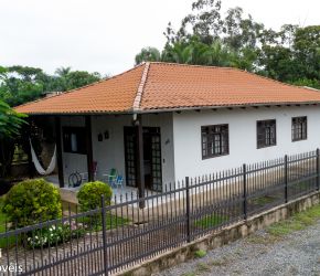Casa no Bairro Salto Norte em Blumenau com 3 Dormitórios (1 suíte) - V - 38