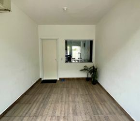 Casa no Bairro Testo Salto em Blumenau com 2 Dormitórios (1 suíte) e 77 m² - 2222