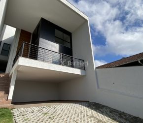 Casa no Bairro Velha em Blumenau com 3 Dormitórios (3 suítes) e 205 m² - 3824057
