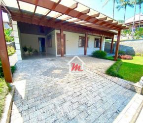 Casa no Bairro Velha Central em Blumenau com 4 Dormitórios (1 suíte) e 172 m² - CA0503-L