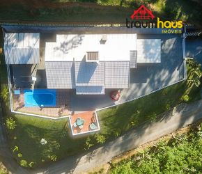 Casa no Bairro Vila Itoupava em Blumenau com 2 Dormitórios (1 suíte) e 175 m² - CA106