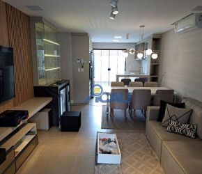 Casa no Bairro Vila Nova em Blumenau com 3 Dormitórios (1 suíte) e 135 m² - SO0206