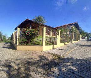 Casa no Bairro Vila Nova em Blumenau com 4 Dormitórios (4 suítes) e 424 m² - 330