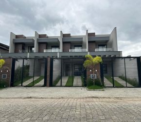 Casa no Bairro Vorstadt em Blumenau com 3 Dormitórios (1 suíte) e 131.96 m² - 5010040