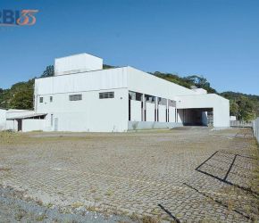 Galpão no Bairro Vorstadt em Blumenau com 1840 m² - GA0019-V