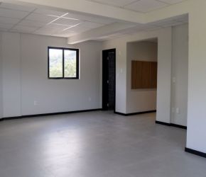 Sala/Escritório no Bairro Ponta Aguda em Blumenau com 130 m² - SA0030-L