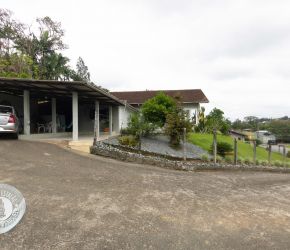 Terreno no Bairro Itoupava Central em Blumenau com 452.43 m² - 1646